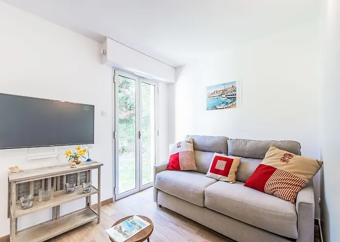 Caesar Domus-3 By Interhome